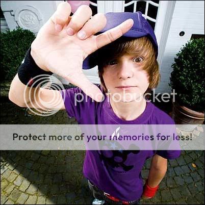 Ichbrauchenichts921a0f.jpg Fabian Halbig image by ZweiArmbandUhren Ichbrauchenichts921a0f.jpg Fabian Halbig image by ZweiArmbandUhren