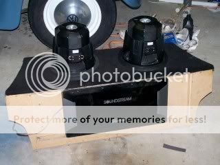 http://i353.photobucket.com/albums/r398/mikewills_2008/speakerbox-1.jpg